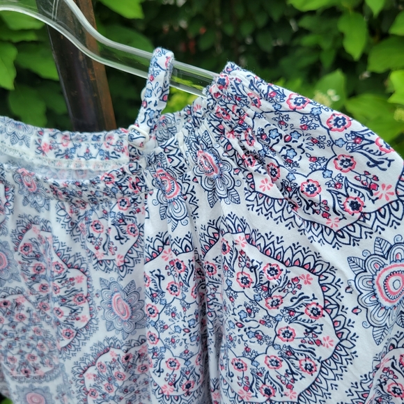 Epic Threads cold shoulder blue pink floral pattern smocked top Medium - Picture 2 of 9